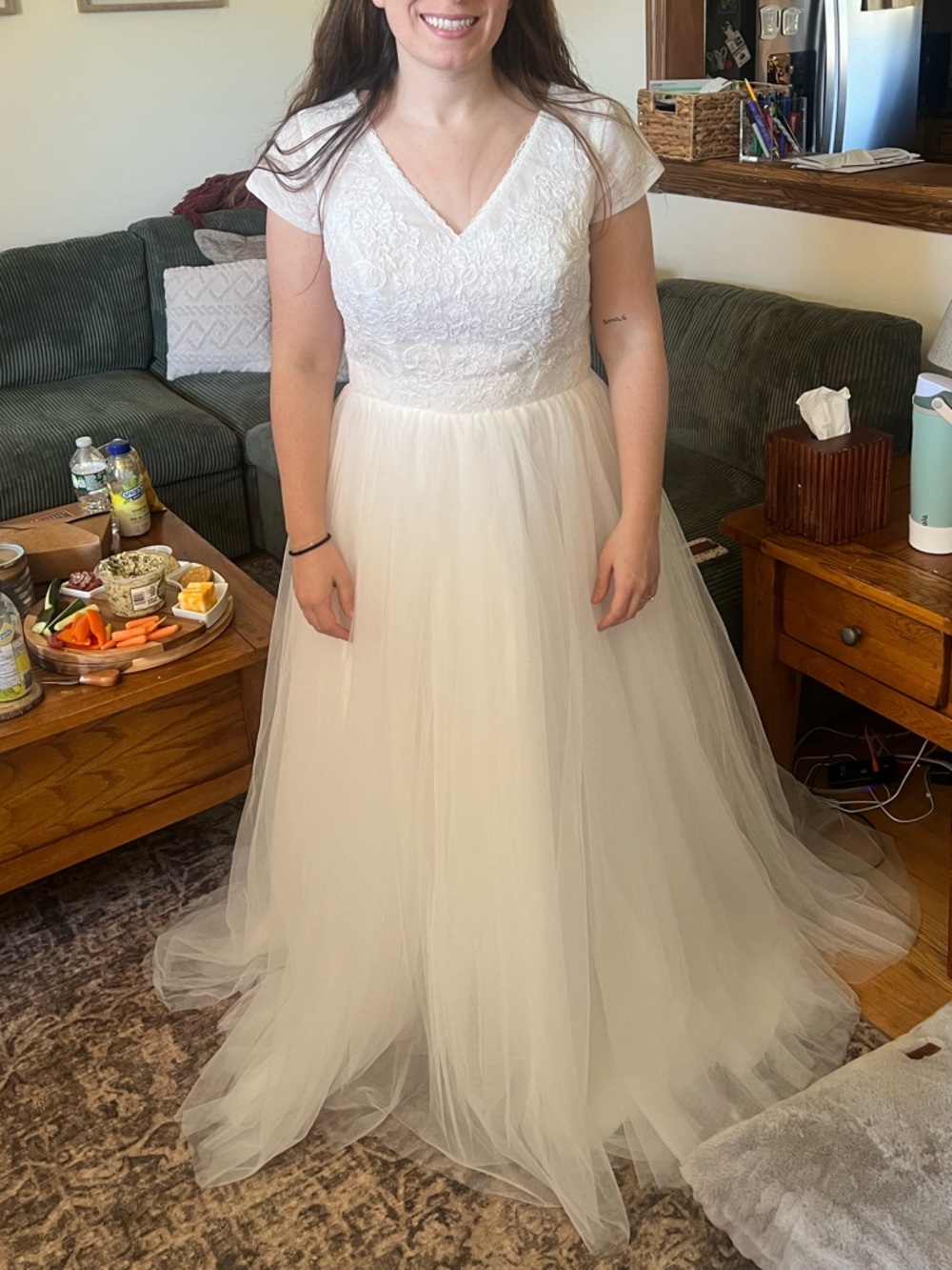 3D Floral Lace V Neck Cap Sleeve A Line Ivory Tulle Wedding Dress